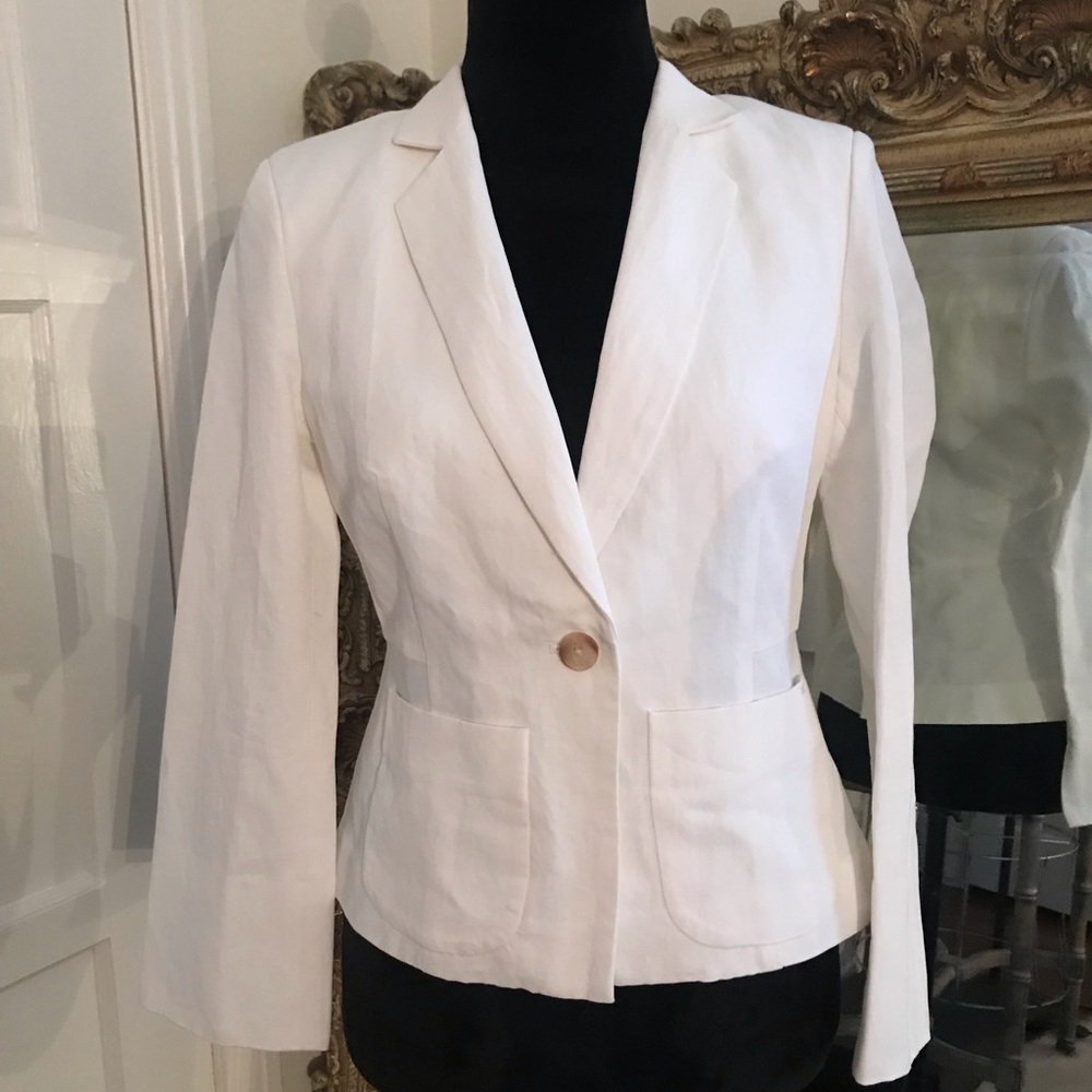 White Elizabeth and James structured blazer.
